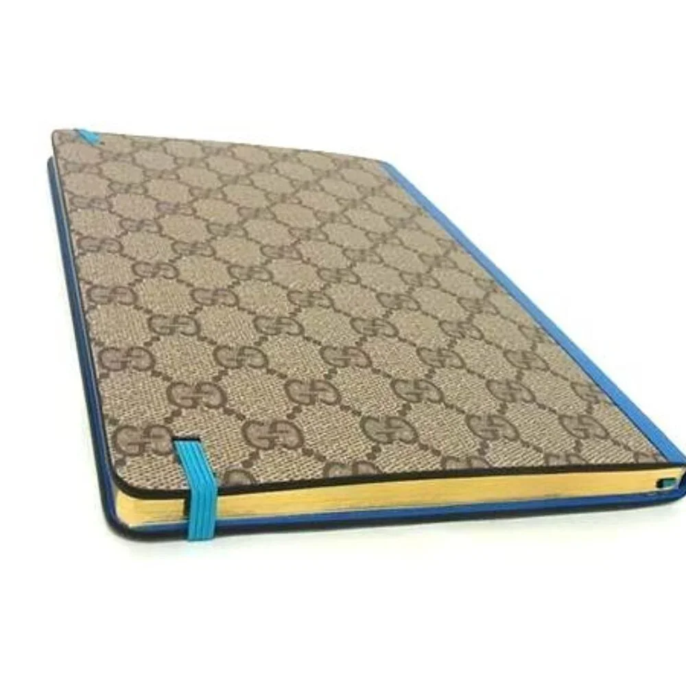 Gucci Disney Collaboration Donald Duck GG Supreme Notebook Brown Fj7545